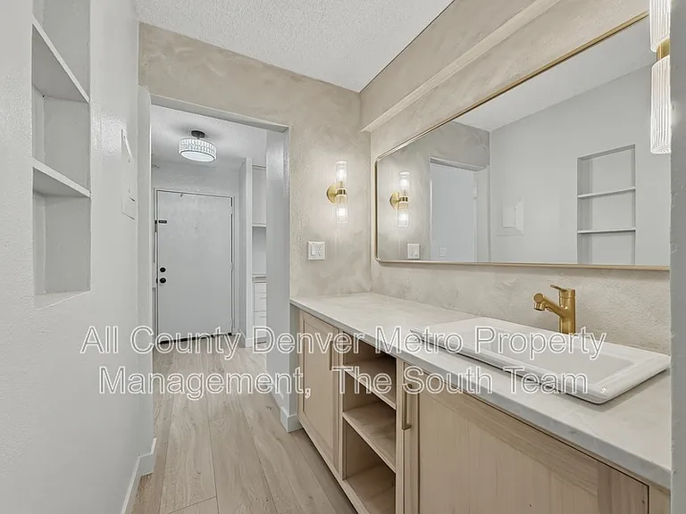 2835 S Monaco Pkwy #1-308 — Photo 8