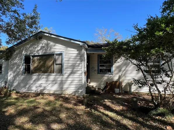 10111 Oberrender Rd, Needville, TX 77461