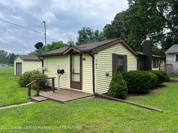 362 E South St, Mason, MI 48854