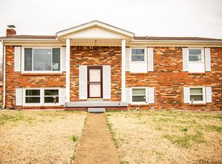 401 Burch Rd, Clarksville, TN 37042