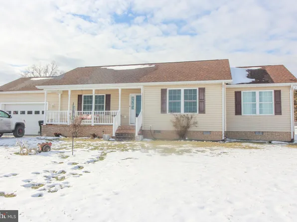 251 Frogtown Ln, Edinburg, VA 22824