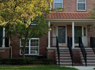 20019 Boardwalk Blvd, Southfield, MI 48075