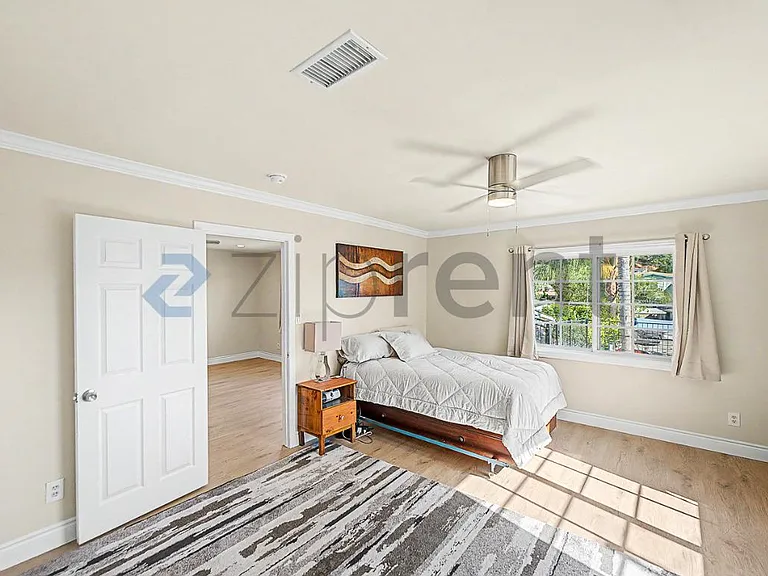 3419 Holyoke Dr — Photo 12