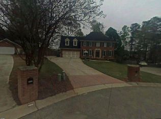 4040 Water Oak Ter, Lilburn, GA 30047