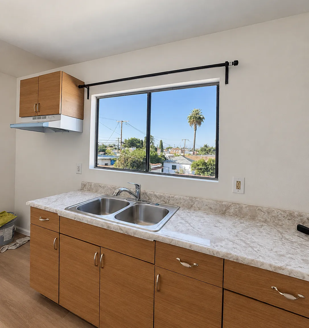 2 bed, 700 sqft, $2,300 — Photo 1