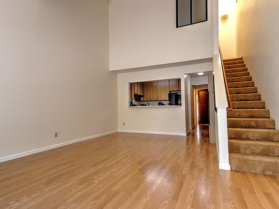 5th image of 539 Norlee Street
