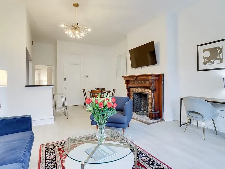 1765 R St NW #201 — Photo 2