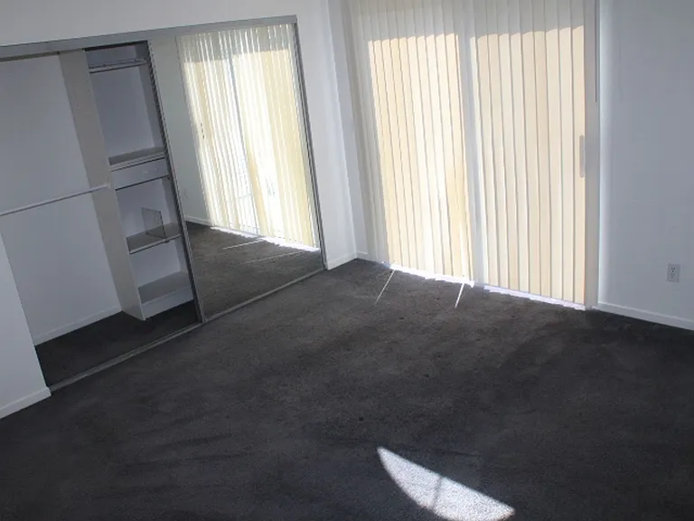 258 Napoli Ct — Photo 6