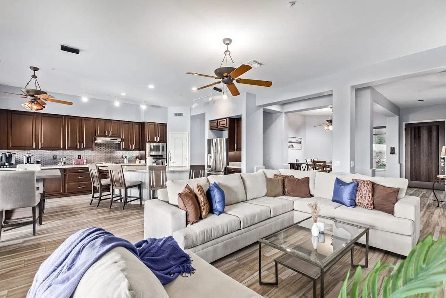 4 bed, 2.0 bath, 2690 sqft, $23,439 — Photo 1