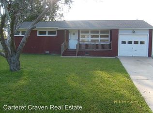 103 Forest View Dr, Havelock, NC 28532