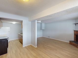 3 Sabrina Rd SW, Calgary, AB T2W1P9