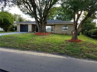 910 Edmund Ave, Dundee, FL 33838