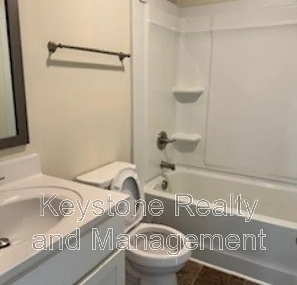 157 Mace Ln #18 — Photo 4