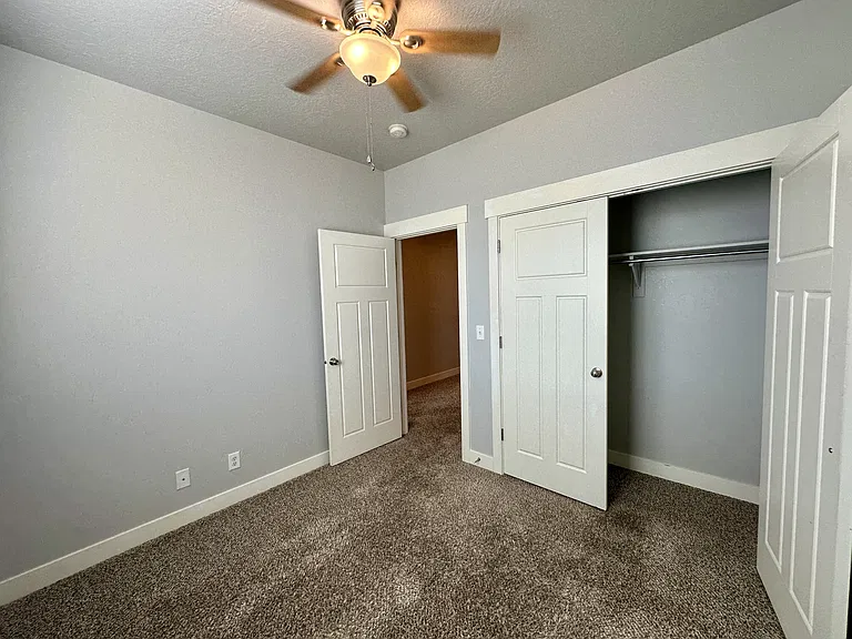 7942 S 5095 W — Photo 15