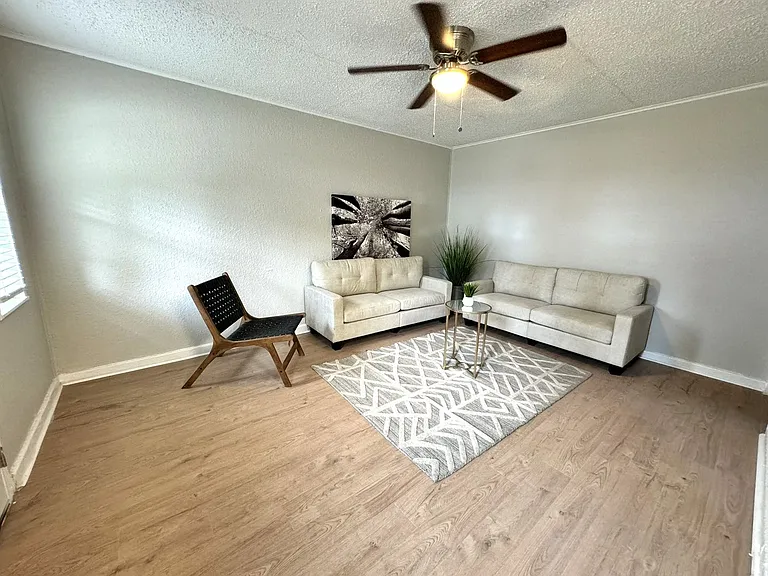 5951 Wilmar Rd — Photo 3