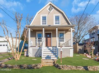 35 Highland Ave, Leonardo, NJ 07737