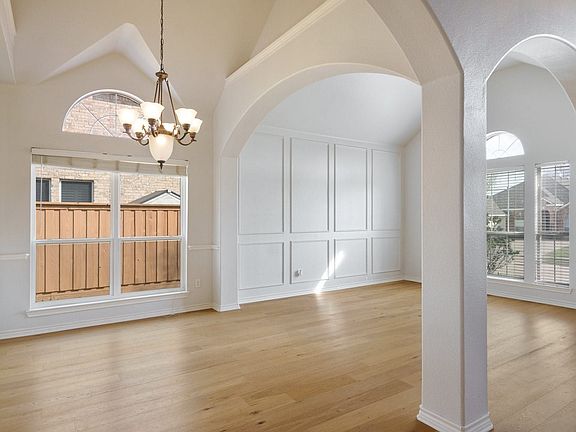 5th image of 1217 Glen Ellen Ct