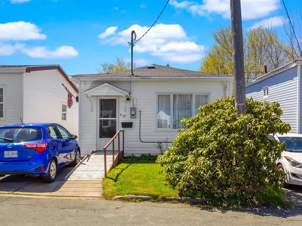 29 Mount Pleasant Avenue, St. John's, NL A1C5G8