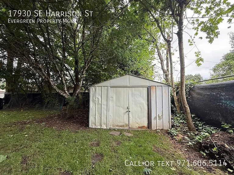 17930 SE Harrison St — Photo 32