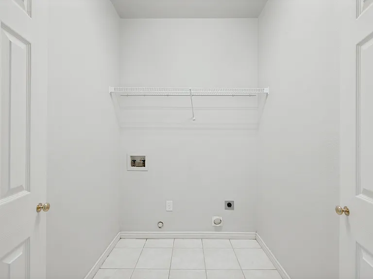 1156 Bent Oaks Dr — Photo 22