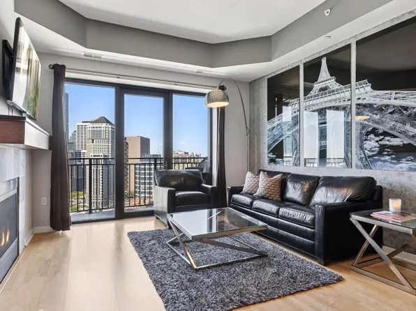 500 E Grant St APT 2509, Minneapolis, MN 55404