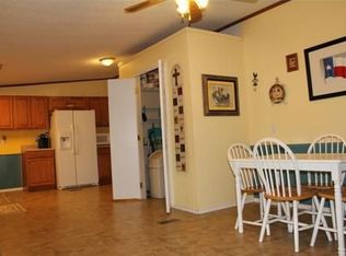 18884 Old Bundick Rd, Hearne, TX 77859
