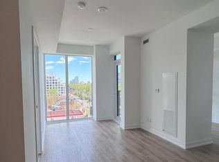500 Dupont St #615, Toronto, ON M6G 1Y7