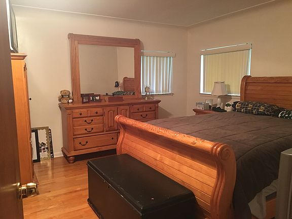 4th image of 53629 Sophia St