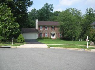 8414 Gambrill Ln, Springfield, VA 22153