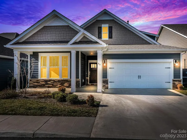 80 Cameo Dr, Flat Rock, NC 28731