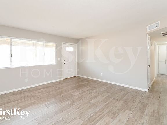 3rd image of 4419 W Turquoise Ave