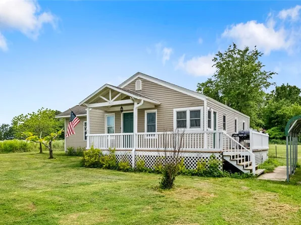 1686 E Main, Colcord, OK 74338