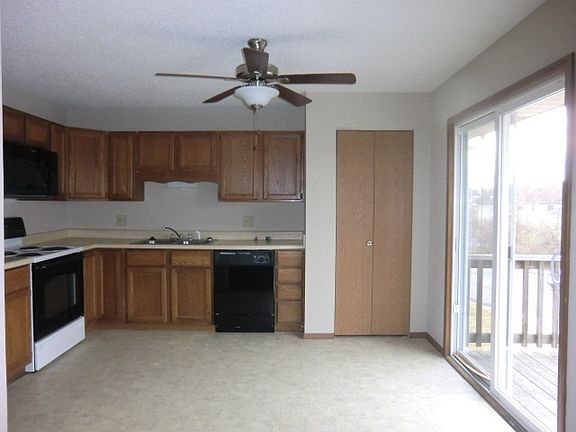 2nd image of 6 Quail Hollow Ct #A
