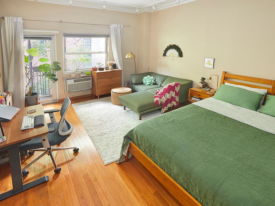 1st image of 211 Thompson St APT 2D