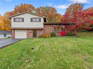 113 Huntshill Rd, Syracuse, NY 13209