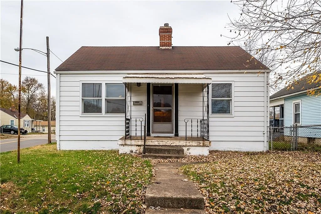 2222 Yankee Rd photo 1