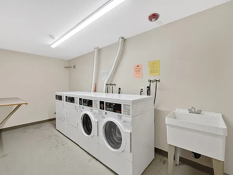 4 Concorde Way #4A3 — Photo 14