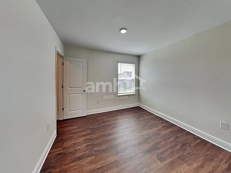 14632 Cedar Mill Dr — Photo 18