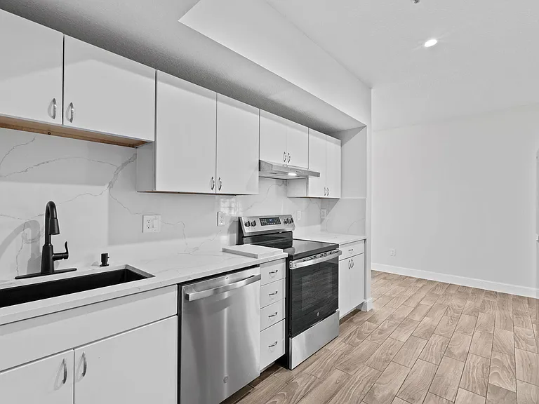 56 W 12th St #A — Photo 1