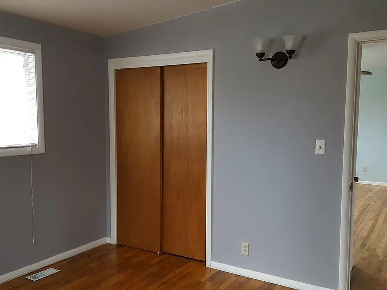 3428 W Dewey St — Photo 22