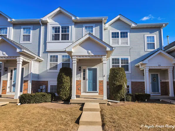 383 Holiday Ln, Hainesville, IL 60073