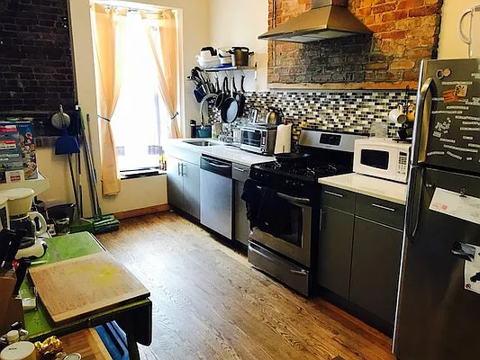 Rented by null | media 41