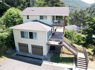 94244 10th St, Gold Beach, OR 97444