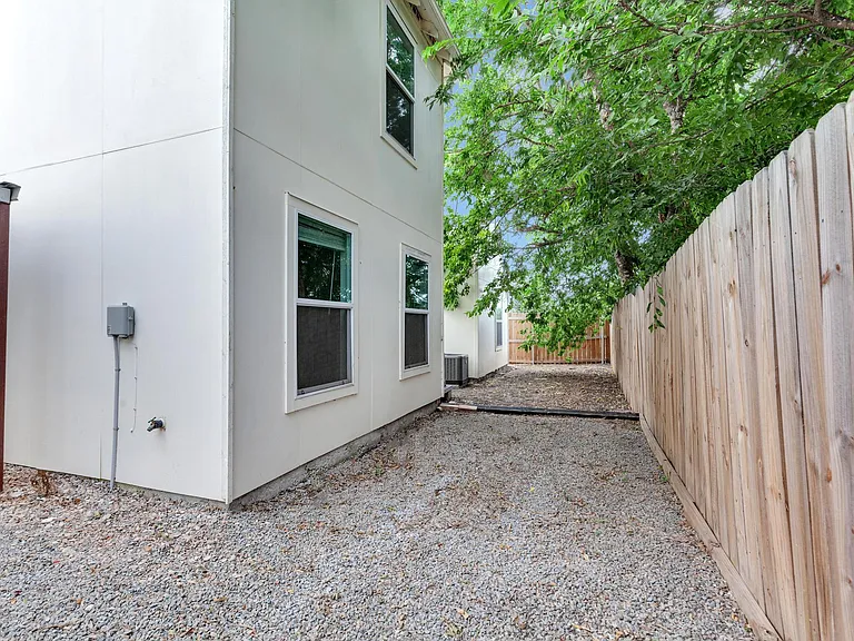 350 Debus Dr #117A — Photo 25