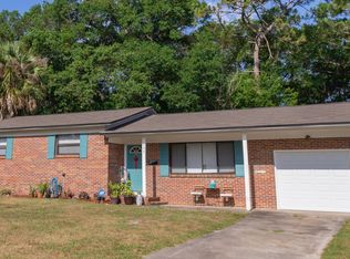 848 W Colonial Ct, Jacksonville, FL 32225