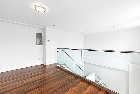 5th image of 50 Bayard St APT 1L