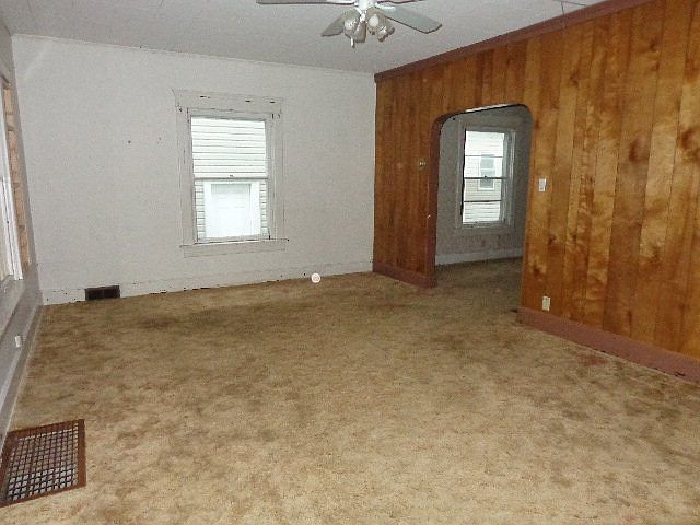 2nd image of 260 Hane Ave