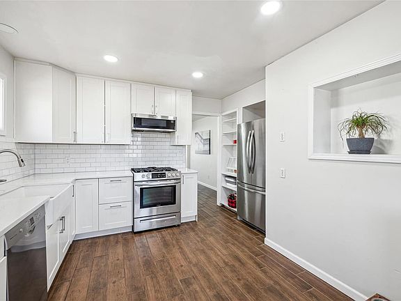 5th image of 7143 Mardel Ave