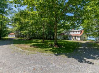 60 Red Top Dr, Monmouth, ME 04259