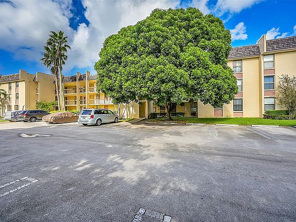 2nd image of 8433 Forest Hills Drive #104